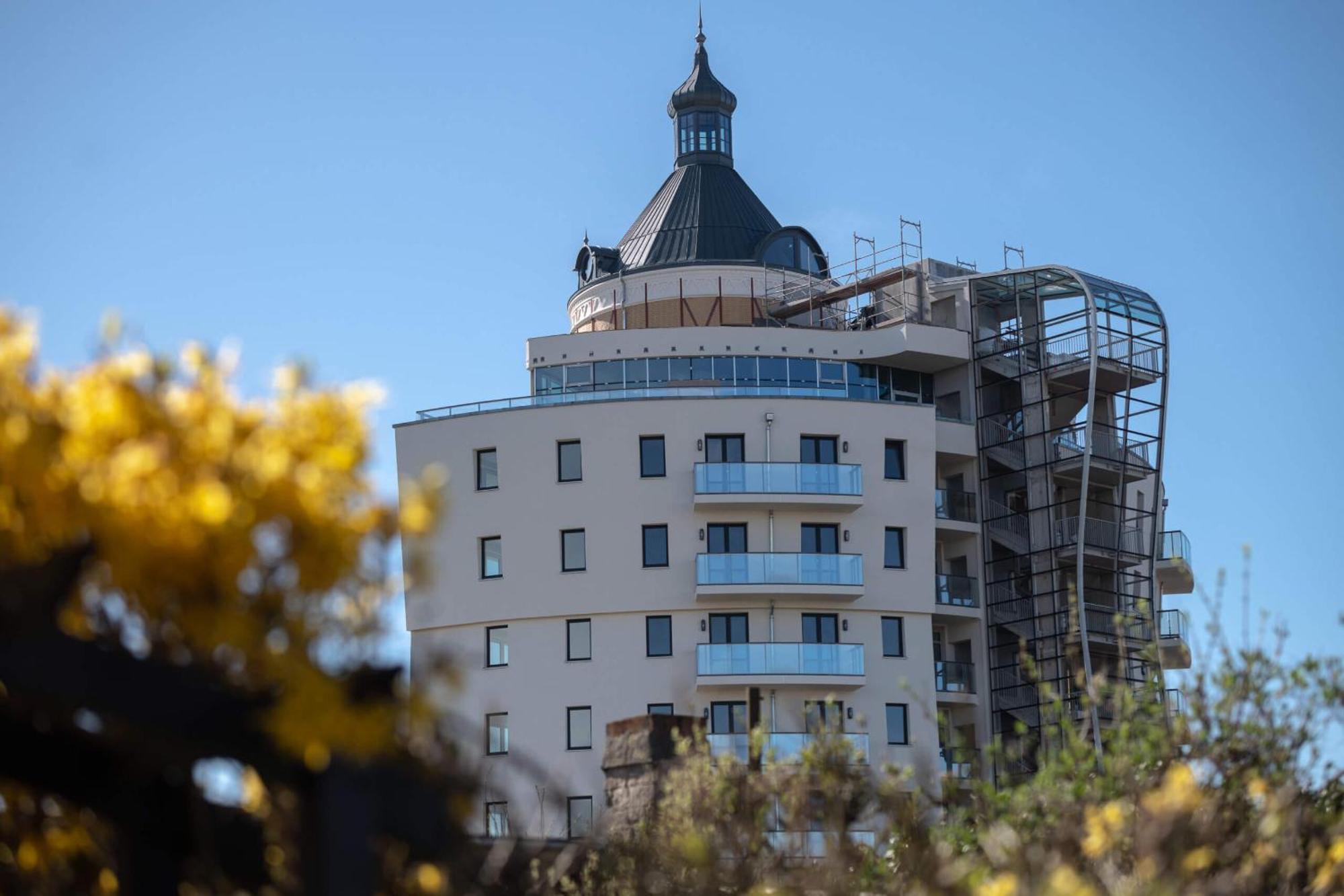 Exklusives Wohnen Im Historischen Wasserturm Dem Highlight Von Delitzsch We104 エクステリア 写真