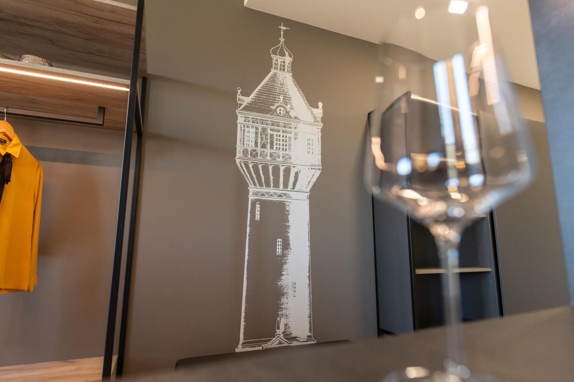 Exklusives Wohnen Im Historischen Wasserturm Dem Highlight Von Delitzsch We104 エクステリア 写真